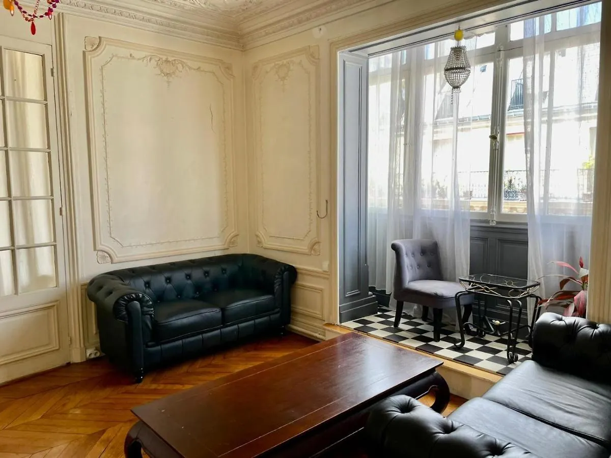 Haussmann Opera Penthouses 130m2 Lägenhet *